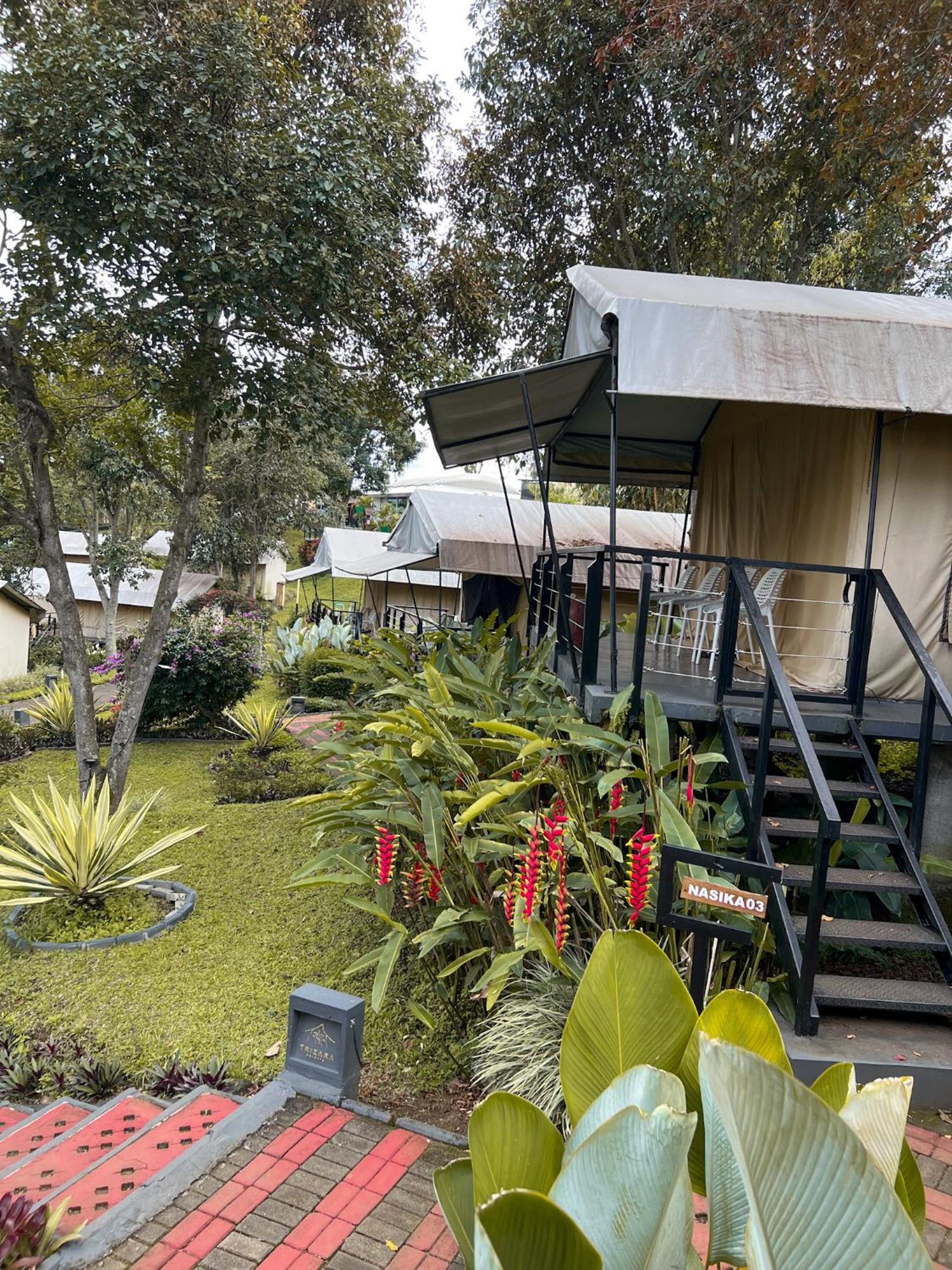 Trizara Resorts - Glam Camping Lembang Exterior foto