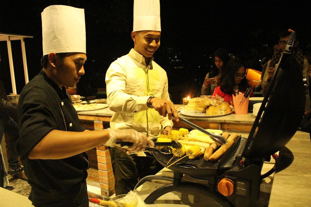 Trizara Resorts - Glam Camping Lembang Exterior foto